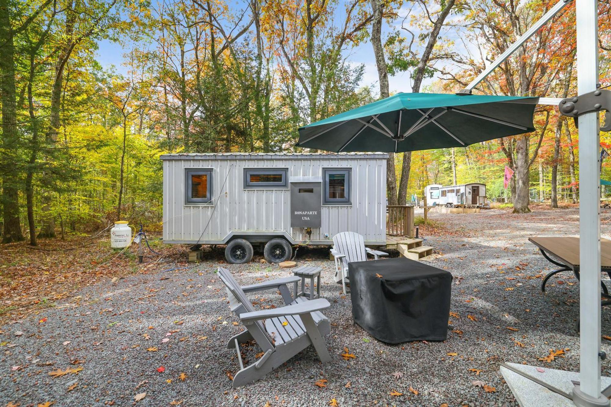Camptel Poconos Lodging Albrightsville エクステリア 写真