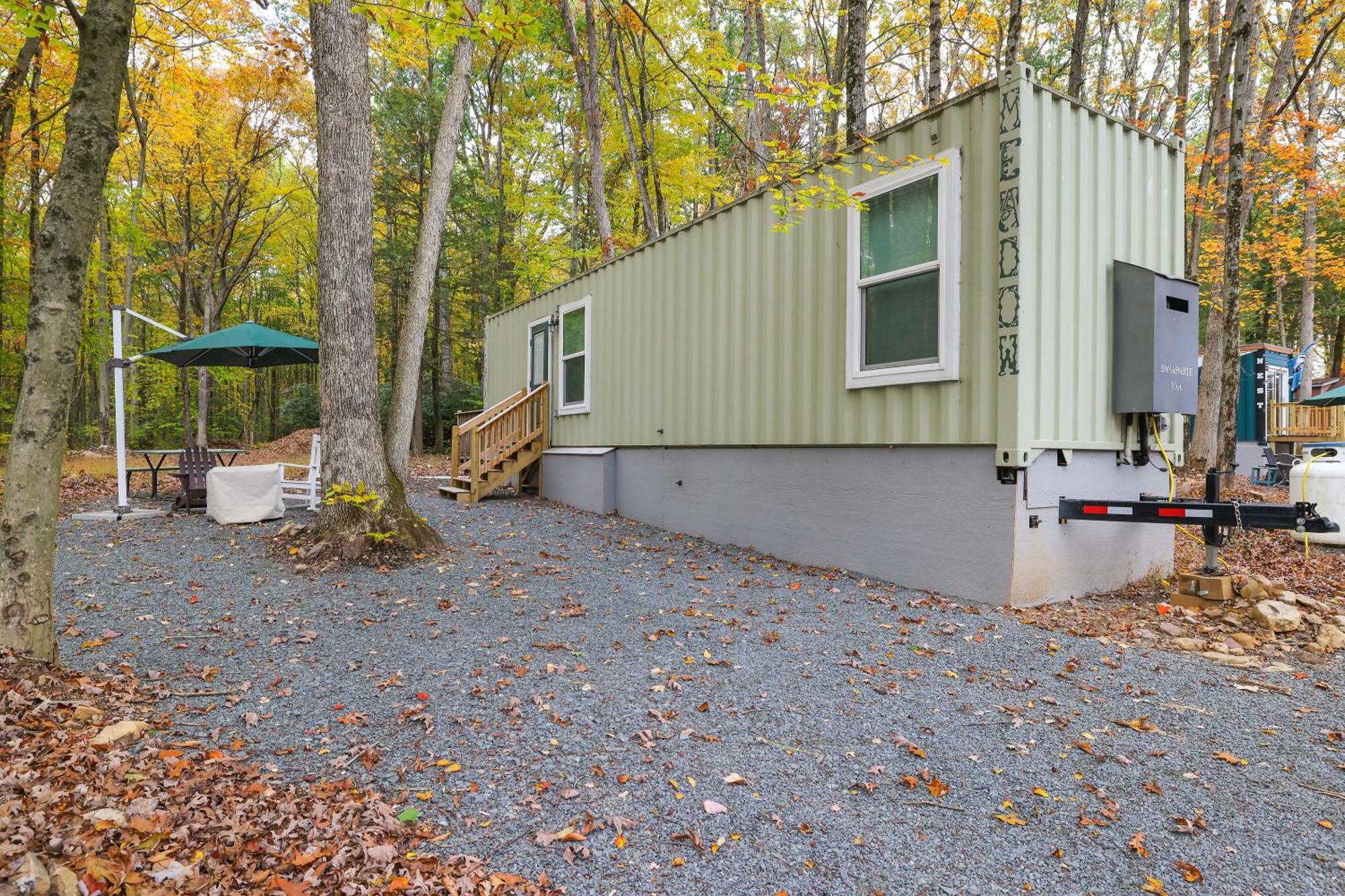 Camptel Poconos Lodging Albrightsville エクステリア 写真