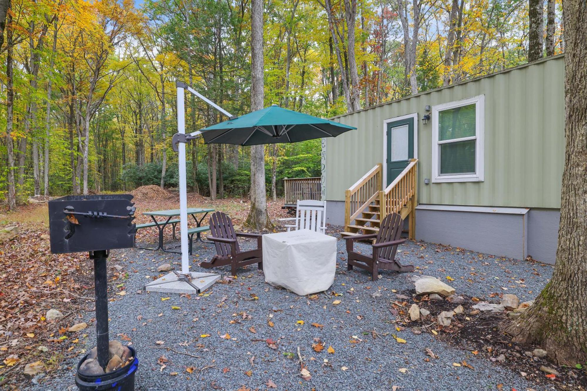 Camptel Poconos Lodging Albrightsville エクステリア 写真