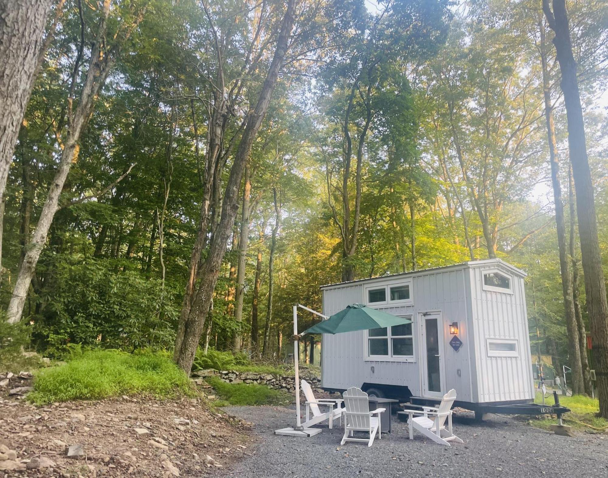 Camptel Poconos Lodging Albrightsville エクステリア 写真